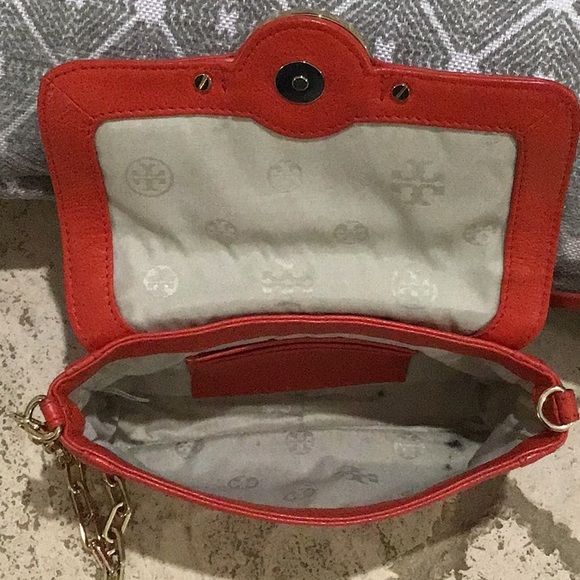 Tory Burch Cross Body Bag pebbled leather Red Smaller 9in. X 5in. approx. - Picture 7 of 15